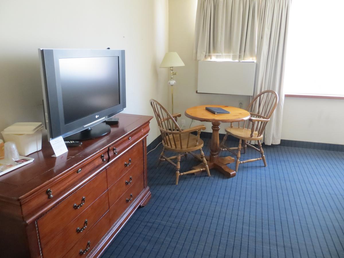 Hotel 89 Yorkville Toronto Ngoại thất bức ảnh