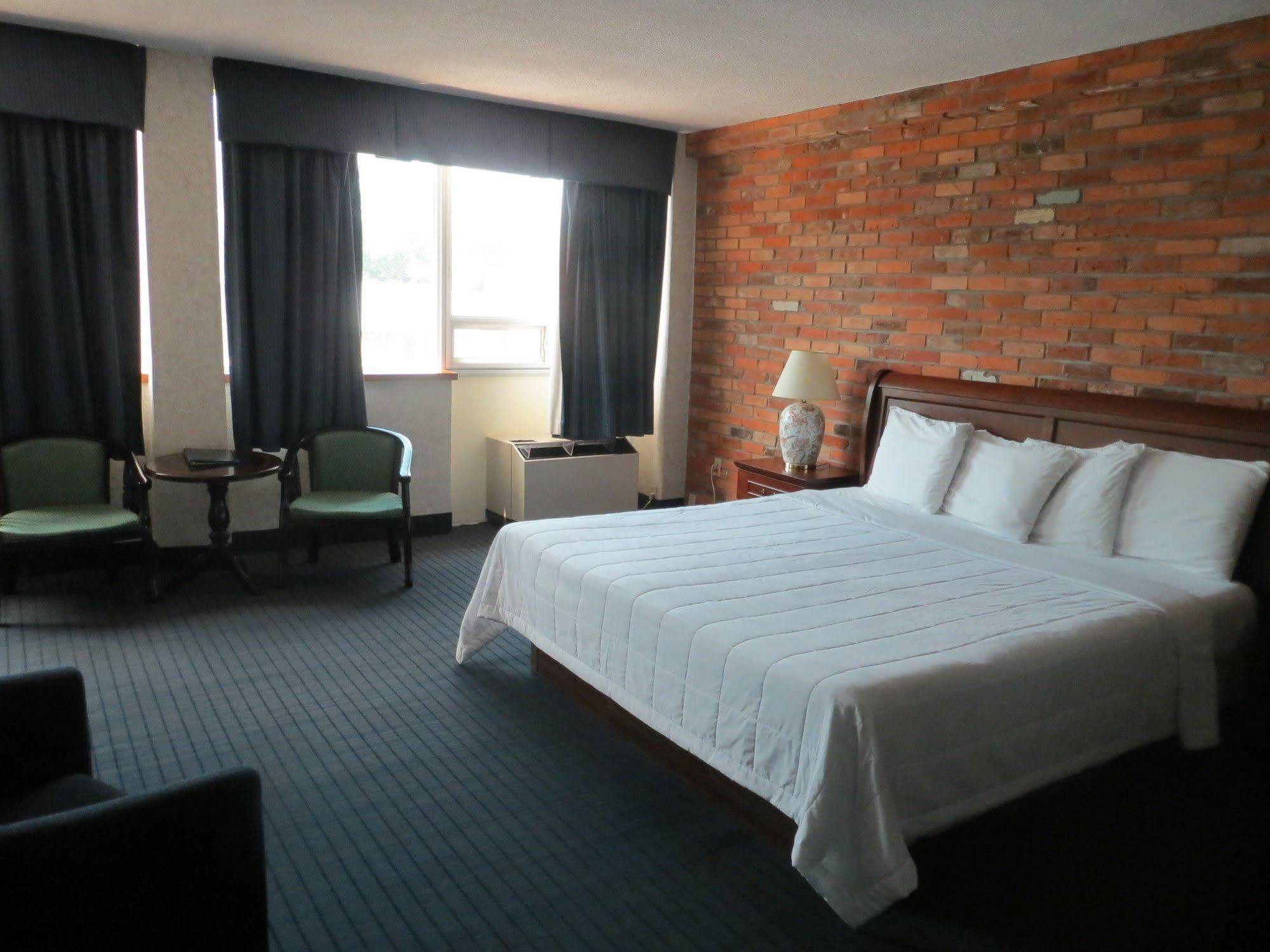 Hotel 89 Yorkville Toronto Ngoại thất bức ảnh